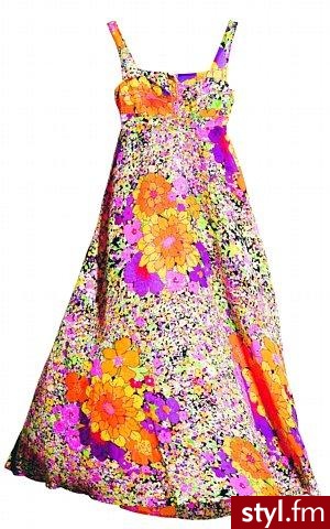 Sukienki | Moda zdjęcia, suknie, męska, damska. Pobrano ze strony: http://www.moda-zdjecia.org.pl/category/sukienki/ - Misz-masz