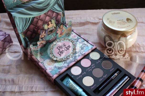 Paleta Too Faced "Pixie Pin-Ups" - Makijaże