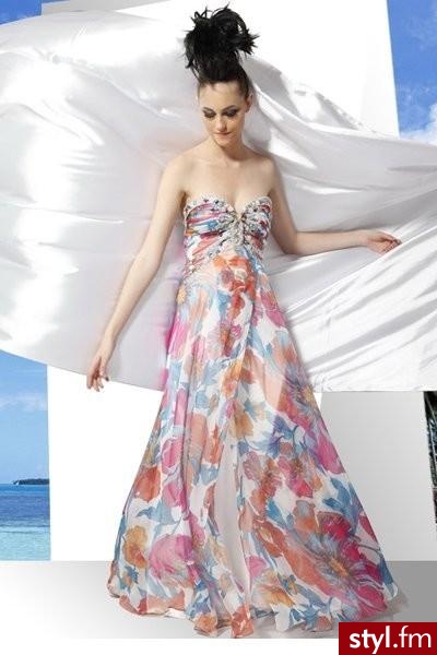 Jeżeli zdjęcie znajduje się już w galerii poproszę o link - Pozostałe Ciuchy Moda