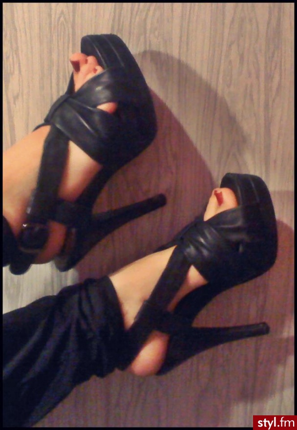 Szpilki Buty Moda