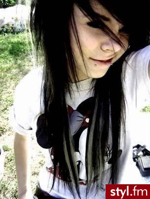 Steffy Keek - EMO Alternatywne Średnie Fryzury