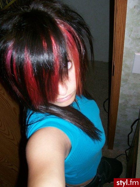 TO NIE JEST MÓJ FRYZ, WIĘC NIE MAM WIĘCEJ FOTEK! - EMO Alternatywne Średnie Fryzury