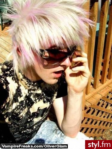 EMO Alternatywne Średnie Fryzury