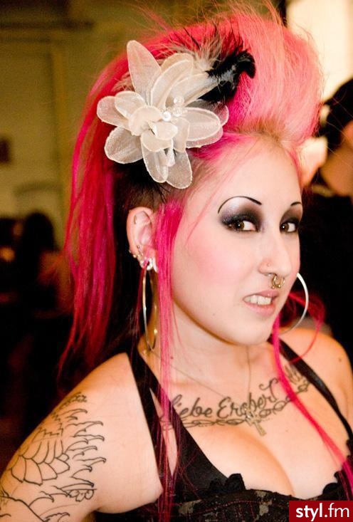 Punk Rock Alternatywne Średnie Fryzury
