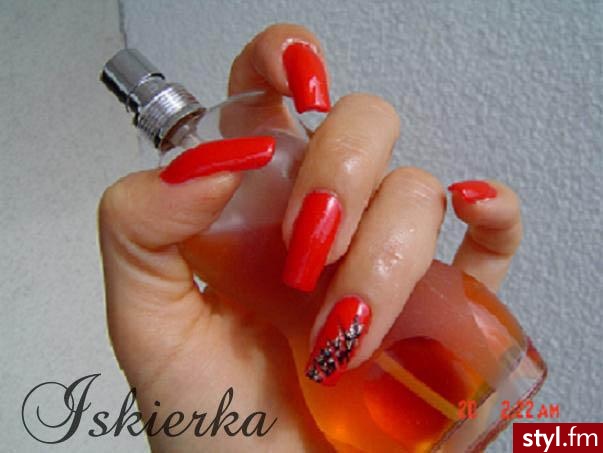 Autor: Iskierka czerwone elegnackie. Autor: <b>Iskierka</b><br /> - Paznokcie