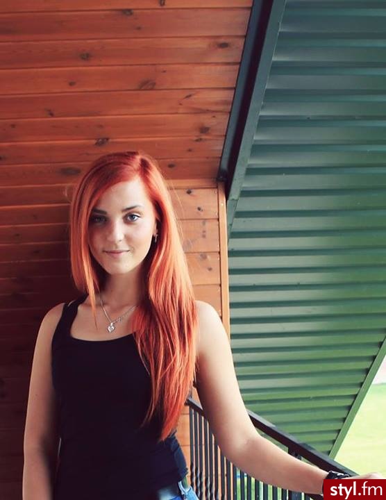 Rude Rozpuszczone Proste Na co dzień Długie Fryzury