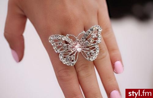 Jeżeli zdjęcie jest już w galerii,proszę o powiadomienie :) - Pierścionki Biżuteria Moda