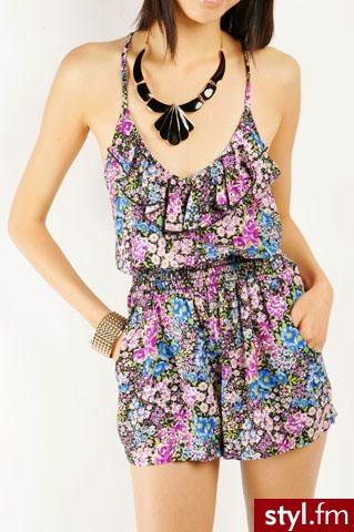 kwiecisty kombinezon - 62$ - Pozostałe Ciuchy Moda