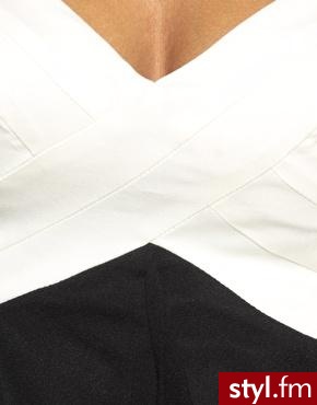 sukienka. $64.96 - Pozostałe Ciuchy Moda