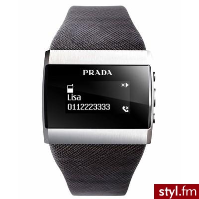 Zegarek Komórkowy LG Prada - Firma LG niebawem wprowadzi na polski rynek zegarek “Prada Link“. Urządzenie w połączeniu z telefonem Prada umożliwia m.in. odczytanie wiadomości, nastawienie budzika czy sprawdzenie, kto właśnie do nas dzwoni, bez wyjmowania - Gadżety Inne Moda