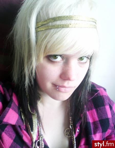 EMO Alternatywne Średnie Fryzury