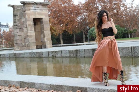Sukienki Moda