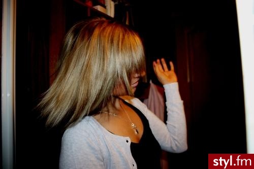 Blond Rozpuszczone Proste Na co dzień Średnie Fryzury