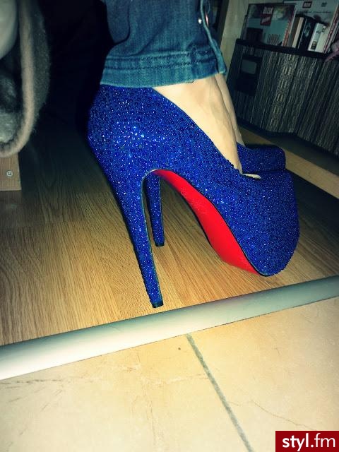 Szpilki Buty Moda
