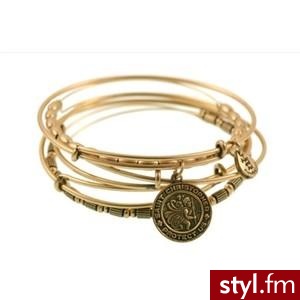 Alex and Ani + St. Christopher Wire Bangle set of 5 Russian... - Polyvore. Pobrano ze strony: http://www.polyvore.com/alex_ani_st_christopher_wire/thing?id=14326278 - Pozostałe Dodatki Moda