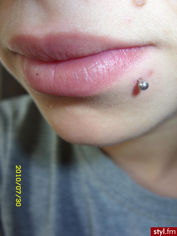labret ;) - Modyfikacje ciała