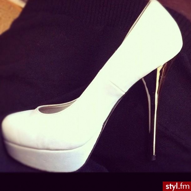 Szpilki Buty Moda
