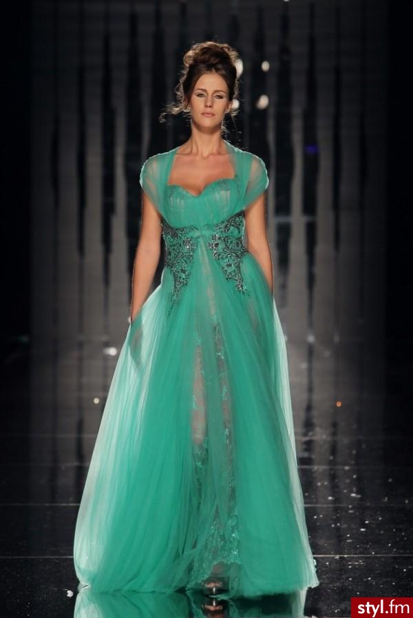 Sukienki Moda
