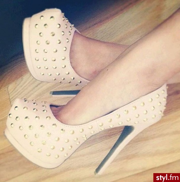 Szpilki Buty Moda