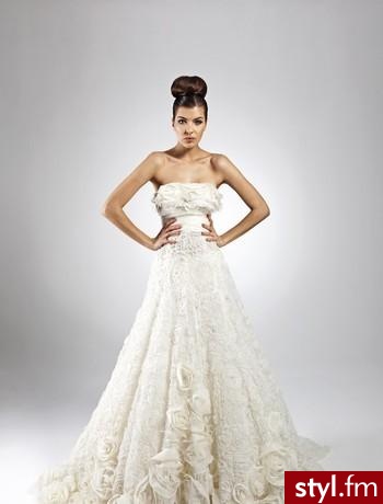 http://www.kleinfeldbridal.com/ - Suknie ślubne Ślub Moda