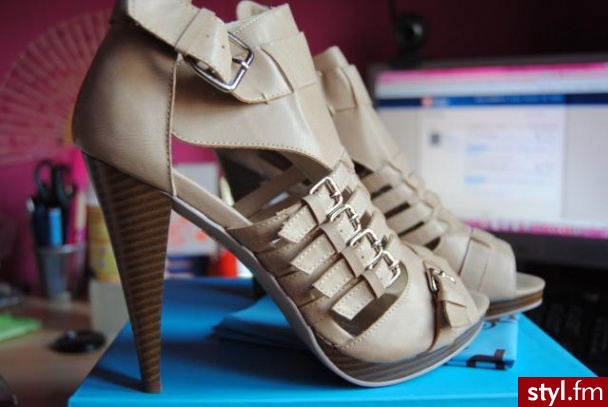 buty - Pozostałe Buty Moda