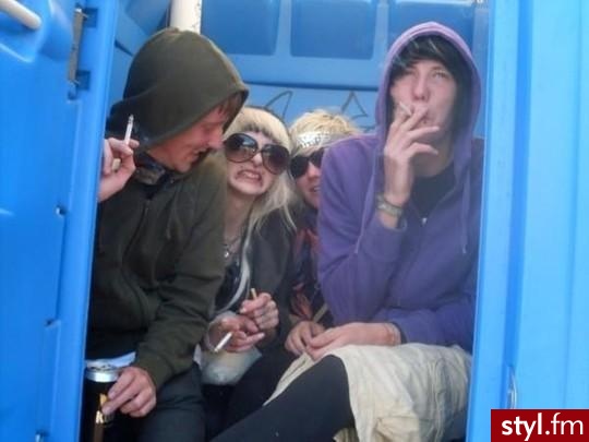 Blond Rozpuszczone Proste z grzywką Na co dzień Średnie Fryzury