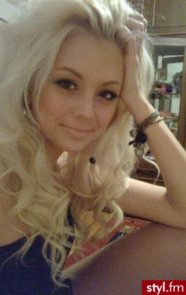 Blond Rozpuszczone Kręcone Na co dzień Długie Fryzury