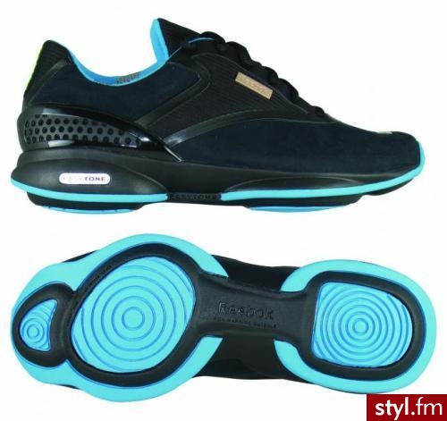 Buty modelujące pośladki i nogi.Reebok Easytone.Ma je z was ktoś? Są skuteczne? Wgl. które według was są ładniejsze?xd - Pozostałe Buty Moda