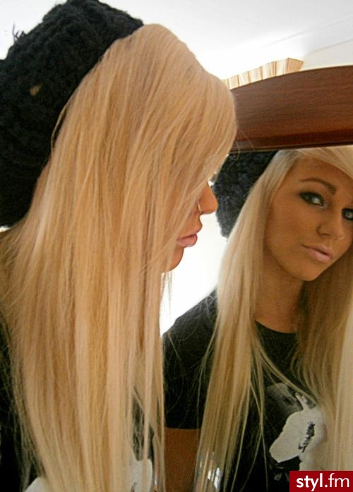 Blond Rozpuszczone Proste z grzywką Na co dzień Długie Fryzury