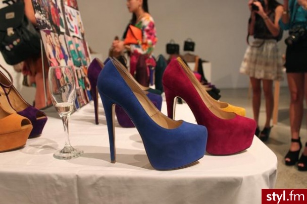 Szpilki Buty Moda
