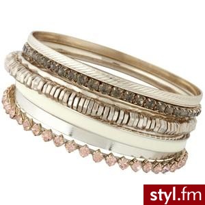 Boudoir Bangle Stack - Polyvore. Pobrano ze strony: http://www.polyvore.com/boudoir_bangle_stack/thing?id=16551695 - Pozostałe Dodatki Moda