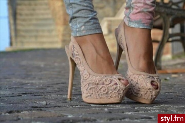 Szpilki Buty Moda