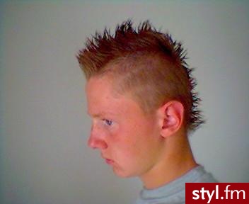 :) - Punk Rock Alternatywne Średnie Fryzury