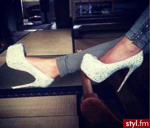 Szpilki Buty Moda