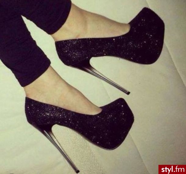 Szpilki Buty Moda