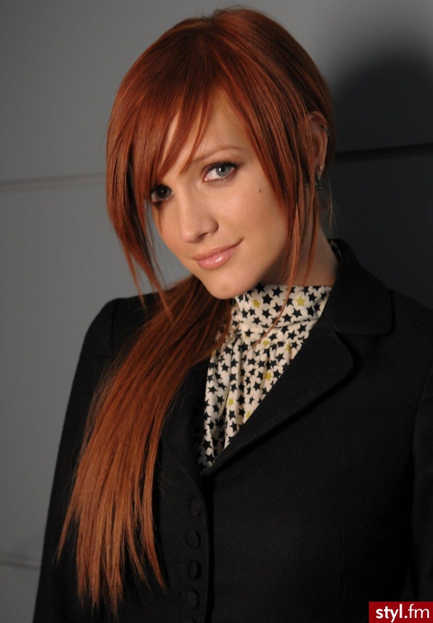 Ashlee Simpson - Kolorowe Upięcie Proste Na co dzień Długie Fryzury