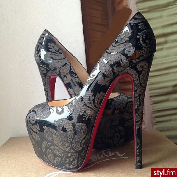 Szpilki Buty Moda