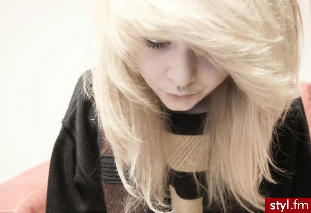 Blond Rozpuszczone Proste z grzywką Na co dzień Długie Fryzury