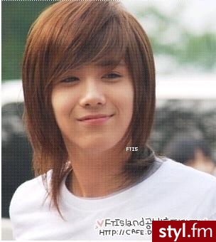 Lee Hong Ki. Lee Hong Ki - Średnie Męskie Fryzury