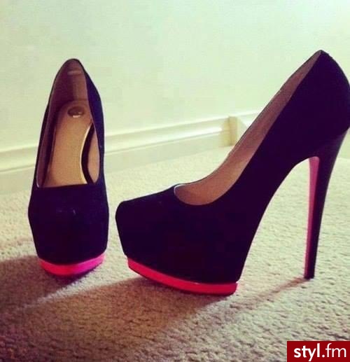 Szpilki Buty Moda