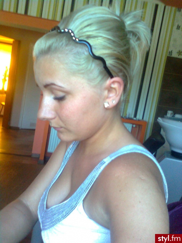 Blond Upięcie Proste Na co dzień Średnie Fryzury