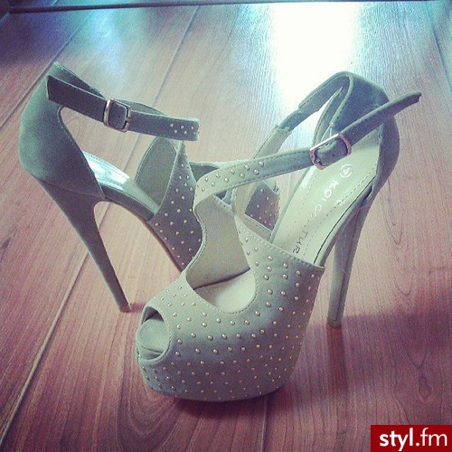 Szpilki Buty Moda
