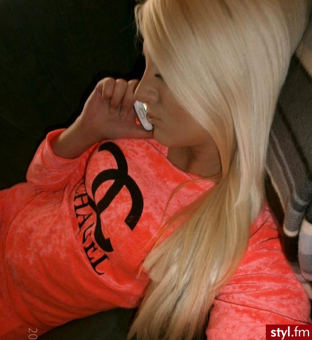 Blond Rozpuszczone Proste Na co dzień Długie Fryzury