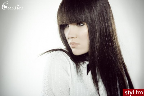 Brown hair. Jeśli zdjęcie znajduje się już w galerii, podaj link. - Długie Fryzury