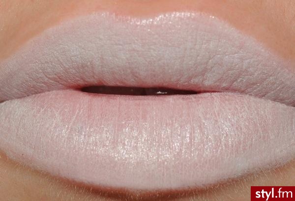 Sleek MakeUP Pout Paints - Dzienne Makijaże