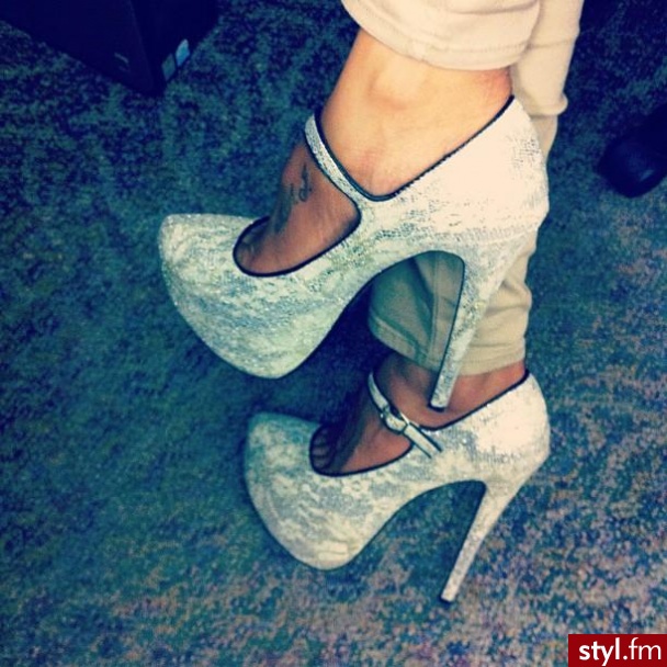 Szpilki Buty Moda