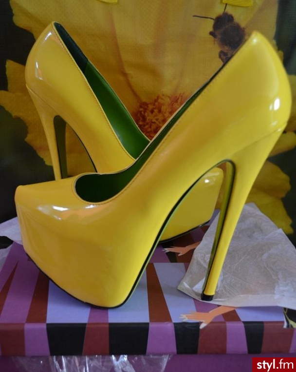 Szpilki Buty Moda