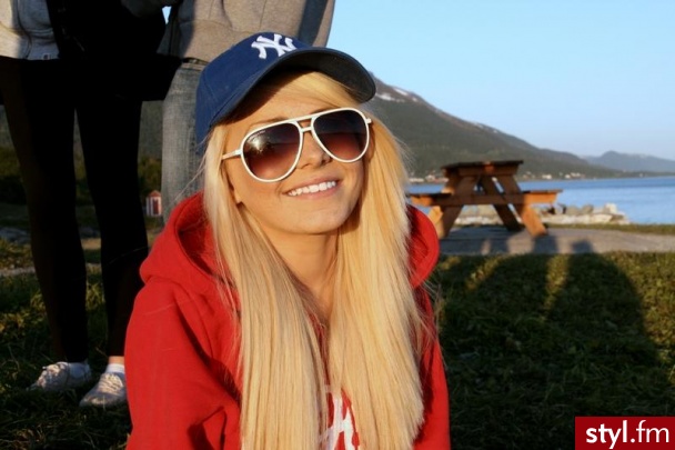 Blond Rozpuszczone Proste Na co dzień Długie Fryzury