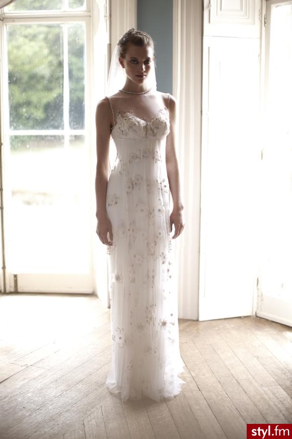 Sukienki Moda
