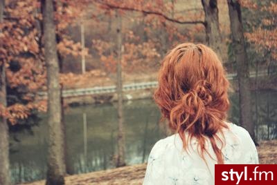 Rude Upięcie Kręcone Na co dzień Średnie Fryzury